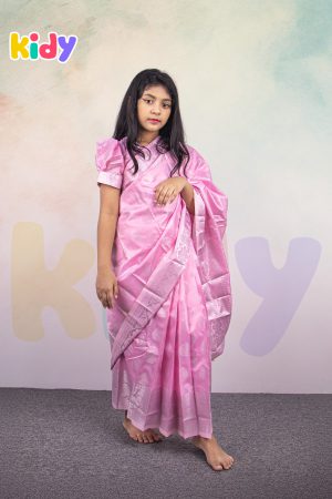 Ready saree